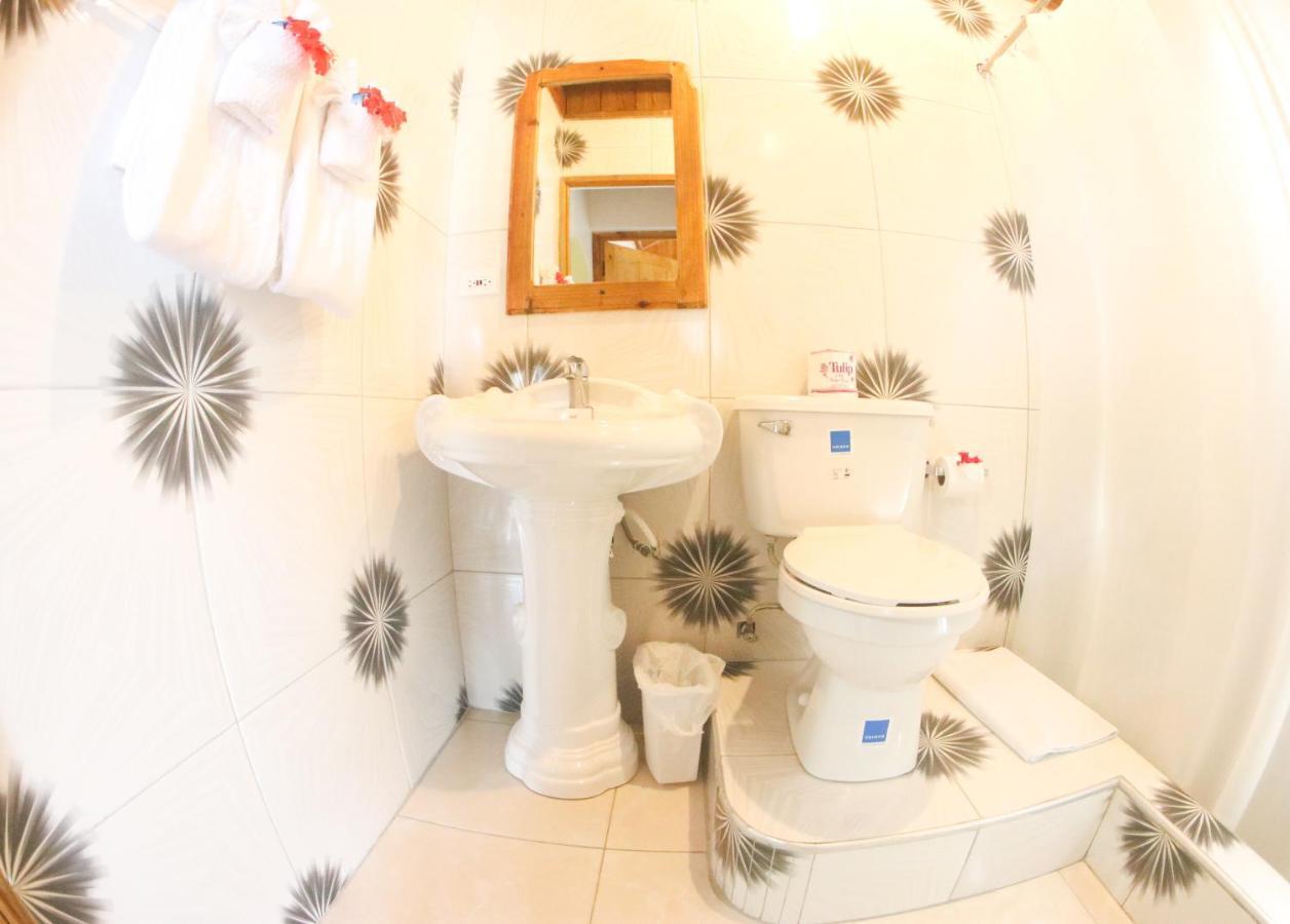 Van Villa Guesthouse เนกริล ภายนอก รูปภาพ